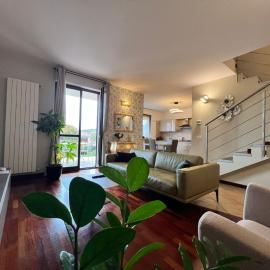 2 Bedrooms, Airco, Parking, near Lake by Kibilù Affitti Brevi