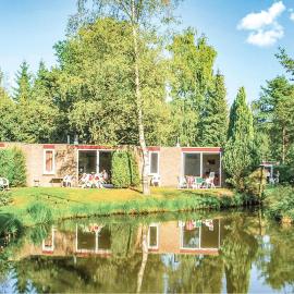 Cozy Home In Vledder With Wifi，位于Vledder的酒店