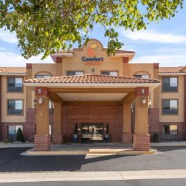 Comfort Suites Lakewood - Denver，位于莱克伍德的酒店