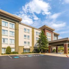 La Quinta by Wyndham Chattanooga - Lookout Mtn,位于查塔努加的酒店