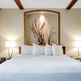 Luxury Collection Hotel，位于塞凡的酒店