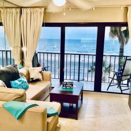 Shoreline Studio Condo for 4，位于加尔维斯敦的酒店