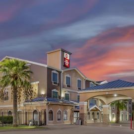 Best Western Plus Heritage Inn & Suites Houston,Pasadena,Deer Park,Channelview，位于休斯顿的酒店