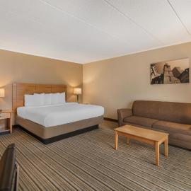 Best Western Plus Waltham Boston，位于沃尔瑟姆的酒店