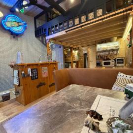 Great access to Yokota Air Base! 203 Tokyo Fussa American Log House，位于福生市的酒店
