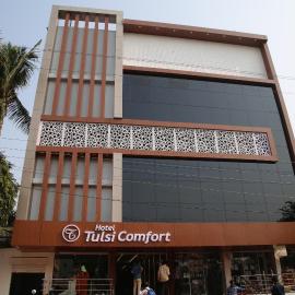 Grand Tulsi，位于楠代德的酒店