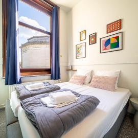 Auberge de Jeunesse de Tournai - Youth Hostel，位于图尔奈的酒店
