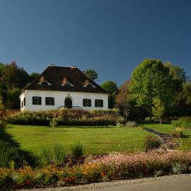 Bethlen Estates Transylvania，位于达内什的酒店