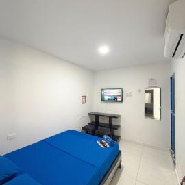 Hotel 7，位于库库塔的酒店