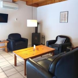 Haus 9 Natur Ferienpark, WLAN, Kostenfreier Parkplatz, Grillen auf der Terrasse Schöne Familienzeit!，位于尼海姆的酒店