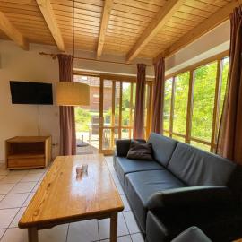 Haus 20 im Natur Ferienpark, Aktiv und entspannt zugleich Radeln, Wandern und Natur genießen，位于尼海姆的酒店