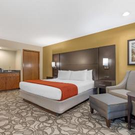 Best Western Plus Plaza by the Green，位于肯特的酒店
