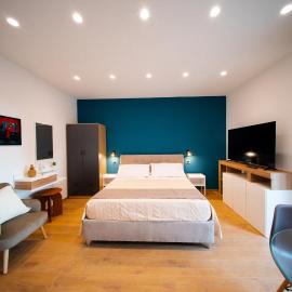 SALERNUM Luxury Apartments，位于萨莱诺的酒店
