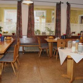 Hotel Bayerischer Hof,位于Wiesau的酒店