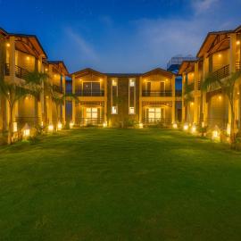The Forest Resort By 3Tree Group，位于兰纳加的酒店