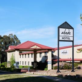 Abode Tuggeranong，位于堪培拉的酒店