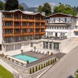 Hotel AlpinaRos，位于贝希特斯加登的酒店