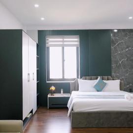 Winner Hotel,位于Thịnh Ðàn的酒店