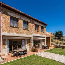 Casas Rurales La Niña A，位于Villacorza的酒店
