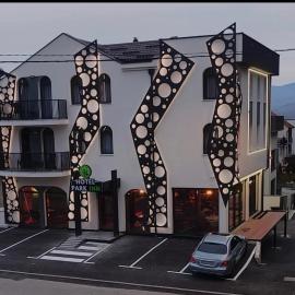 PARK INN, Bugojno,位于布戈伊诺的酒店