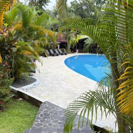 Hotel Villas Rio Mar，位于多米尼克的酒店