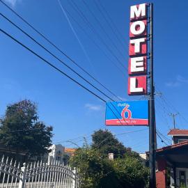 Studio 6 Oakland CA San Francisco Berkeley Area，位于奥克兰的酒店