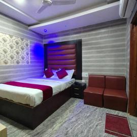 Hotel Shimla Inn，位于勒克瑙的酒店