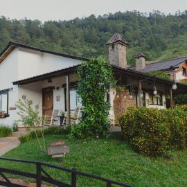 La Casita de Charo 2, vive y siente el amor, creando recuerdos de vida!!，位于孔斯坦萨的酒店