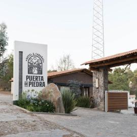 Hotel Puerta de Piedra，位于塔帕尔帕的酒店