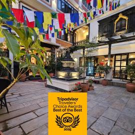 Central Courtyard - Heritage Hötel & Artisan Café，位于加德满都的酒店