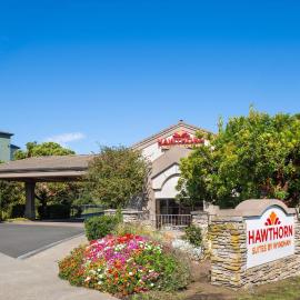 Hawthorn Suites by Wyndham Napa Valley