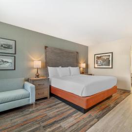 Best Western Plus King's Inn and Suites,位于金曼的酒店