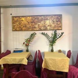 Huayun Primier Hotel，位于阿克拉的酒店