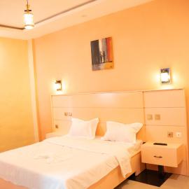 HÔTEL Michou，位于Bafoussam的酒店
