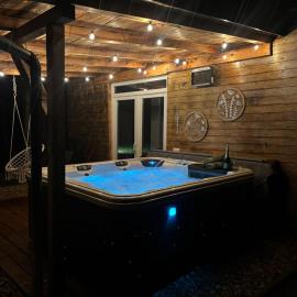 Kincses Sziget Apartman，位于Szőce的酒店