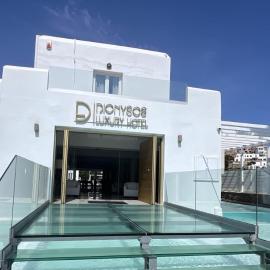 Dionysos Luxury Hotel Mykonos，位于奥诺斯的酒店