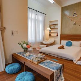 Sandy - Villa De Doc Let Homestay，位于雷特的酒店