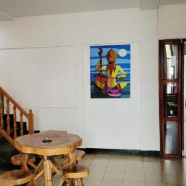 Melody 78 Hostel & Suites，位于埃斯特利的酒店