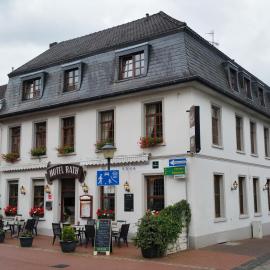 Hotel Rath,位于施瓦尔姆塔尔的酒店