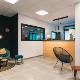 Hotel Aquatel，位于迪南的酒店