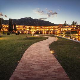 Is Molas Resort，位于普拉的酒店