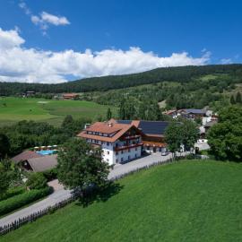 Residence Hauserhof，位于罗登戈的酒店