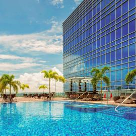 Richmonde Hotel Iloilo，位于伊洛伊洛的酒店