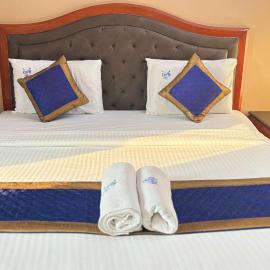 Hotel Chetan International，位于班加罗尔的酒店