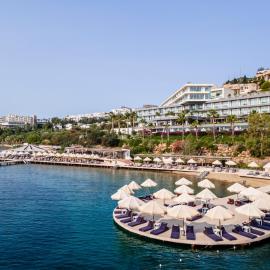 Cape Bodrum Luxury Hotel & Beach，位于京多安的酒店