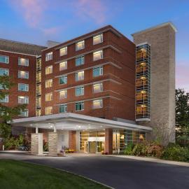 The Penn Stater Hotel and Conference Center，位于州学院的酒店