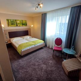 TRIP INN PostHotel Düren,位于都伦-埃菲尔的酒店