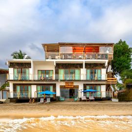 Cormorant Beach House，位于比亚米尔港的酒店