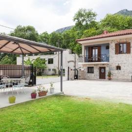 Villa Iris，位于米斯特拉斯的酒店