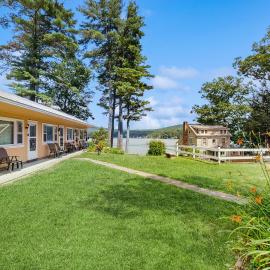 King Birch Lake Home, Unit 4，位于Alton的酒店